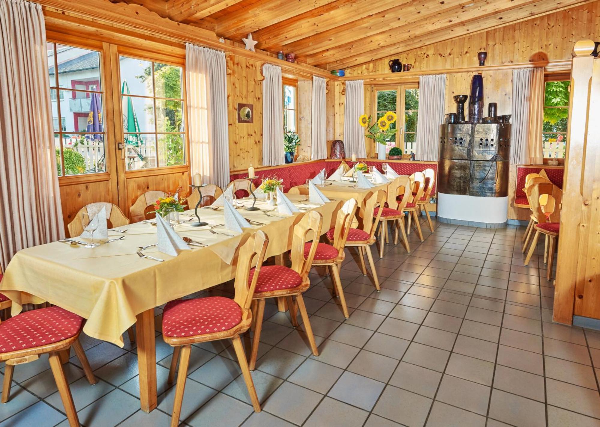 Hotel Gasthof Stocker Obertraubling Εξωτερικό φωτογραφία