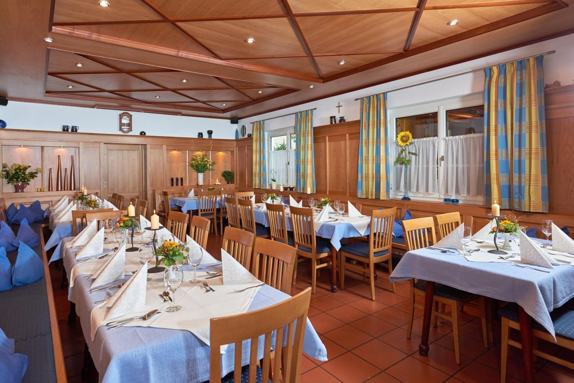 Hotel Gasthof Stocker Obertraubling Εξωτερικό φωτογραφία
