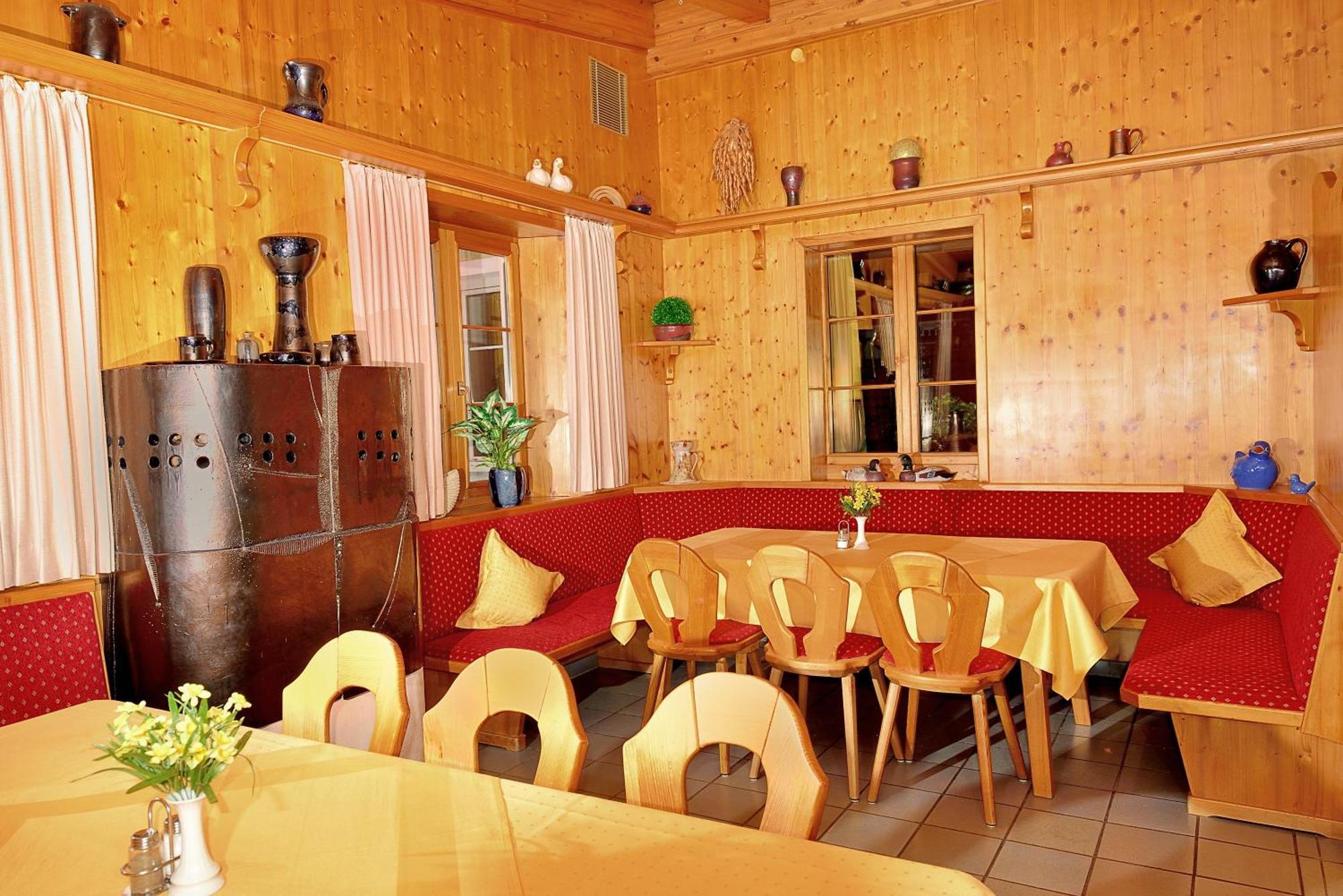 Hotel Gasthof Stocker Obertraubling Εξωτερικό φωτογραφία
