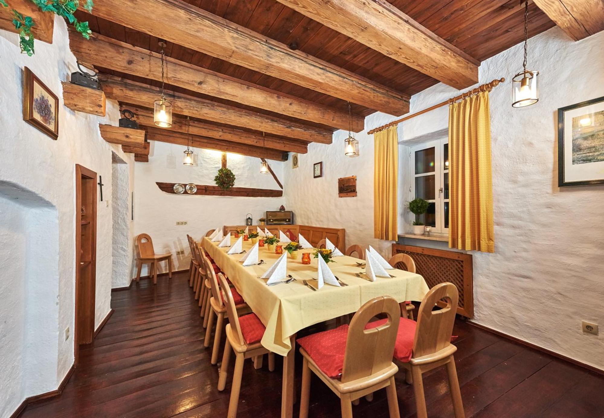 Hotel Gasthof Stocker Obertraubling Εξωτερικό φωτογραφία