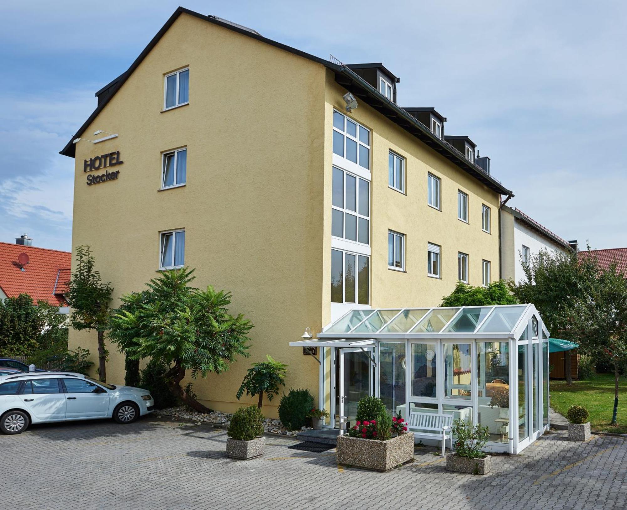 Hotel Gasthof Stocker Obertraubling Εξωτερικό φωτογραφία